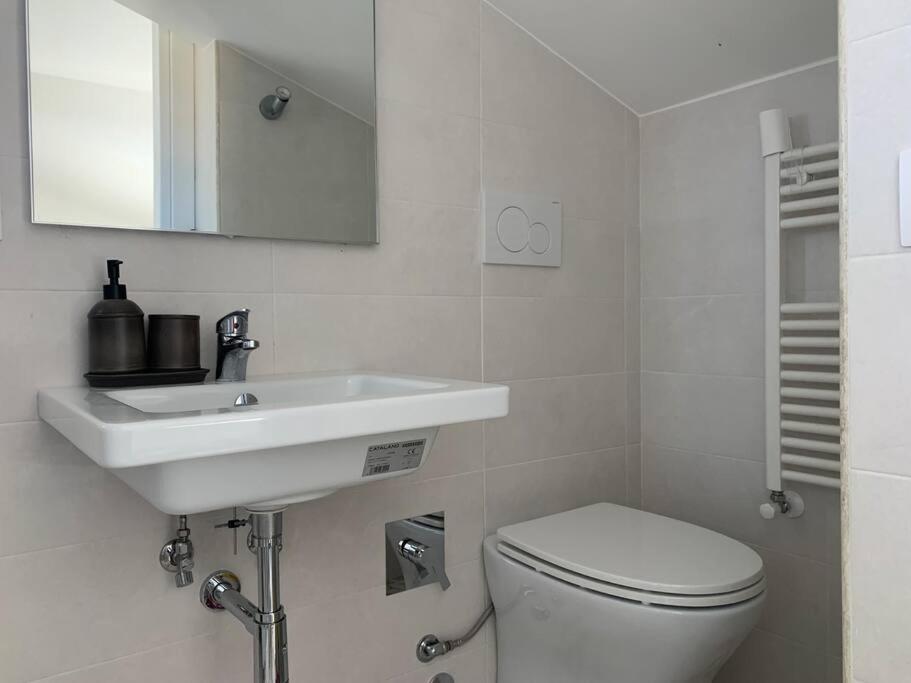 Carolas Luxury House フィウミチーノ エクステリア 写真