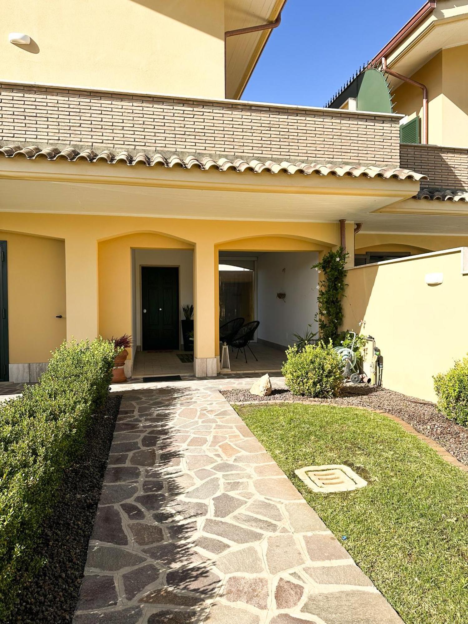 Carolas Luxury House フィウミチーノ エクステリア 写真